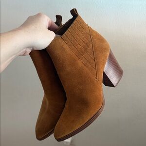 Brown Tan suede leather booties Marc Jacobs